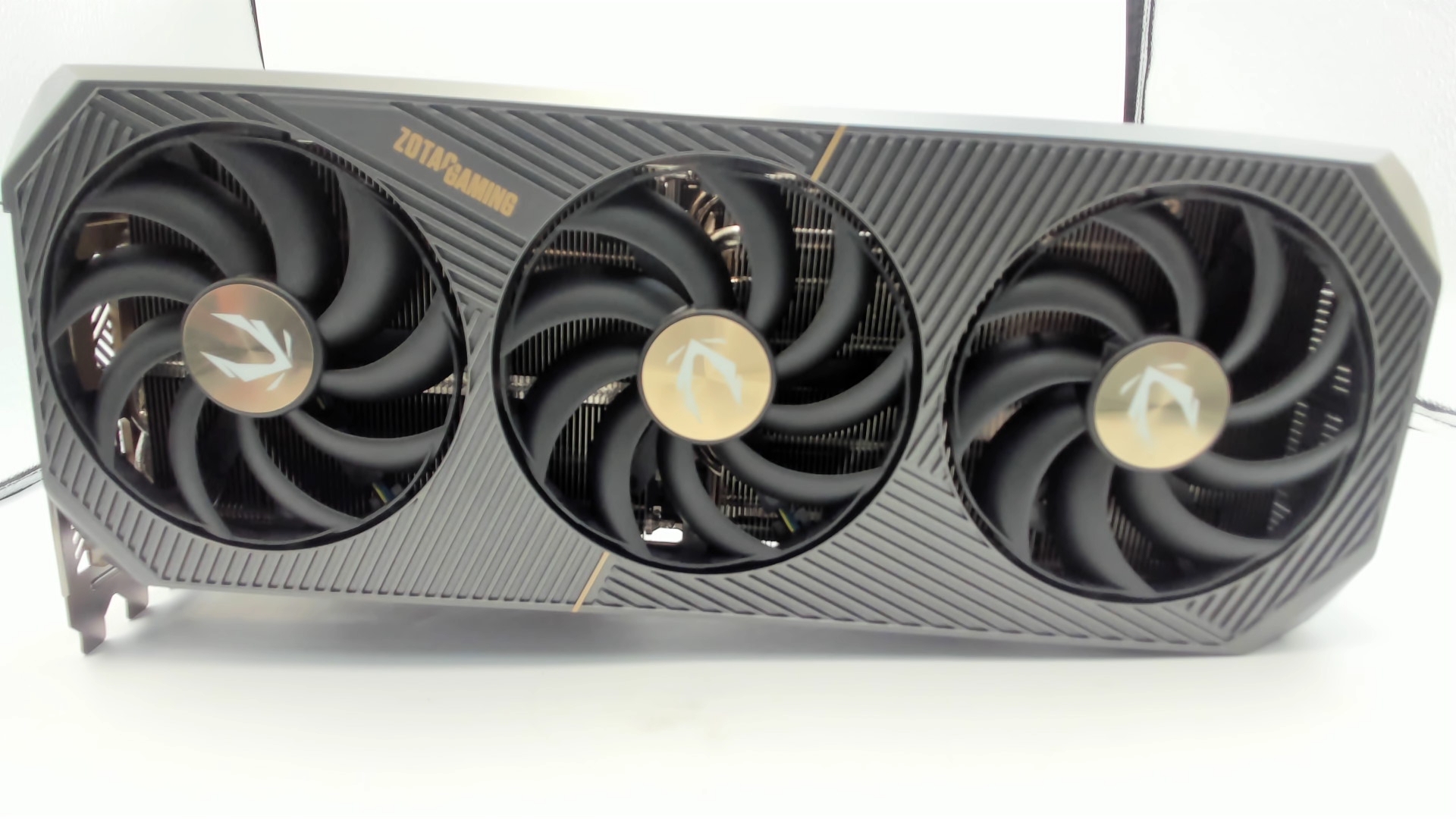 ZOTAC GAMING SOLID OC GeForce RTX 5090 Graphics Card 32GB *NO CORE
